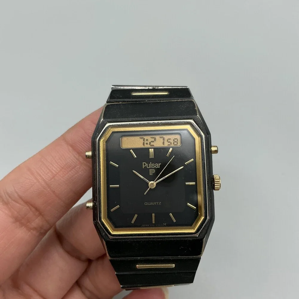 Vintage Pulsar V031-5000 Mens Watch 31mm Black Gold Tone Ana Digi New Battery 6